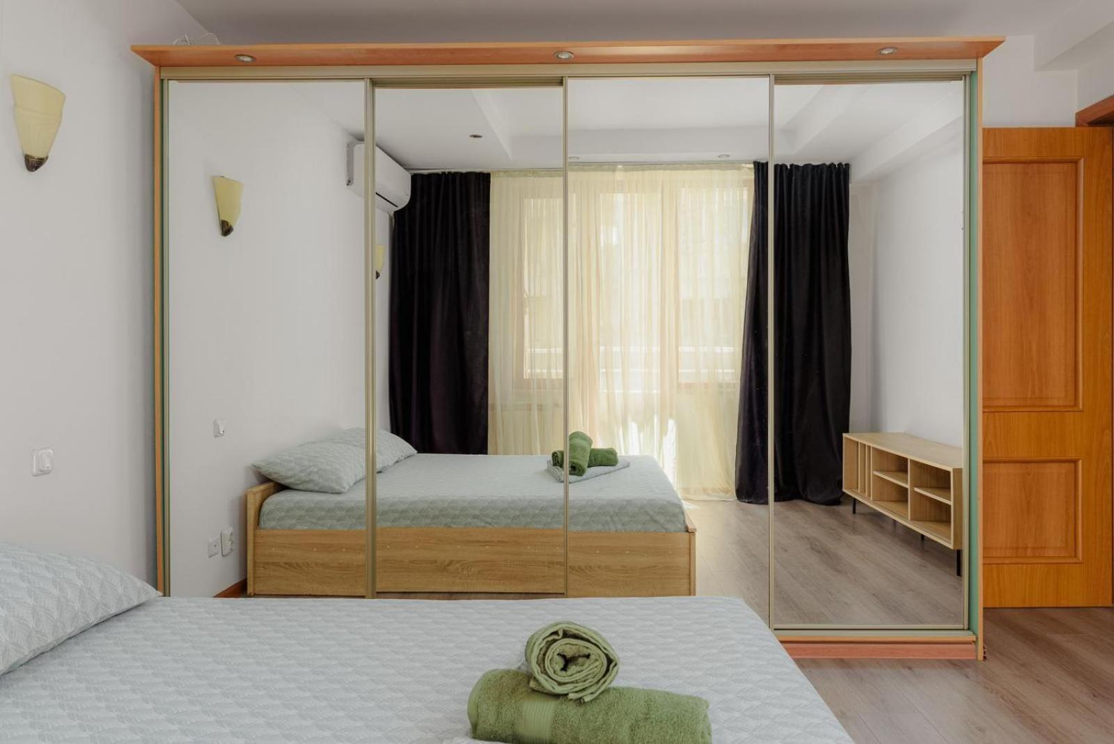 Heart Of Downtown 3 Rooms Apartment Self Check In Βουκουρέστι Εξωτερικό φωτογραφία