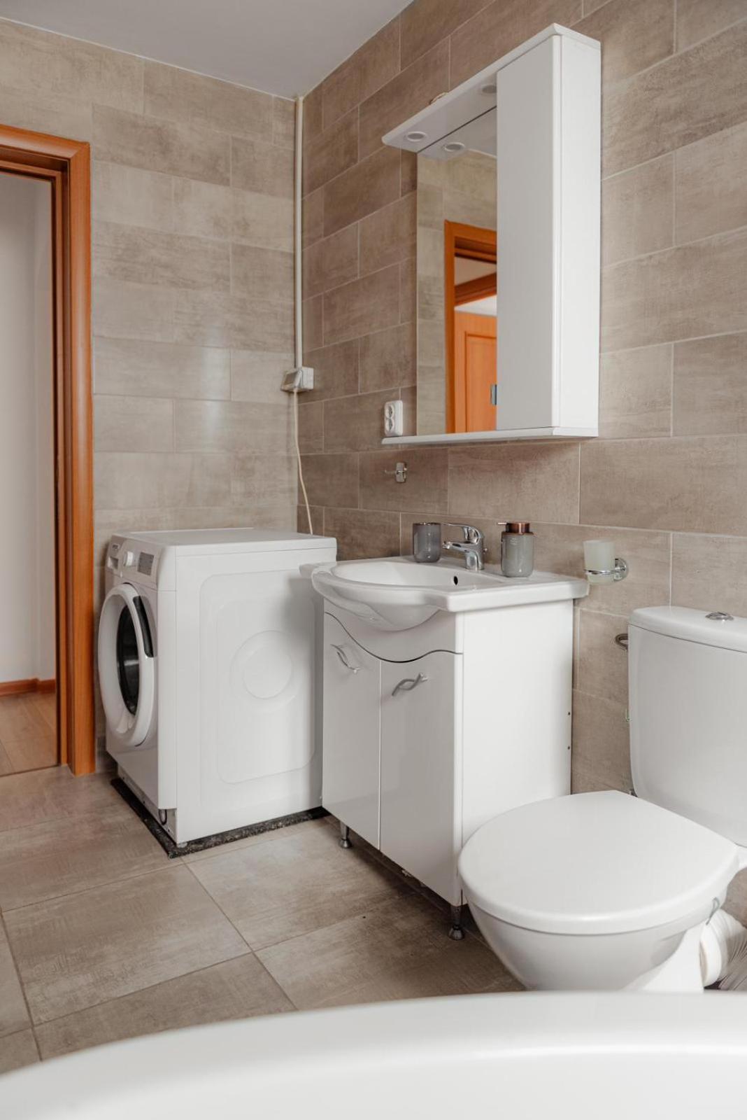 Heart Of Downtown 3 Rooms Apartment Self Check In Βουκουρέστι Εξωτερικό φωτογραφία