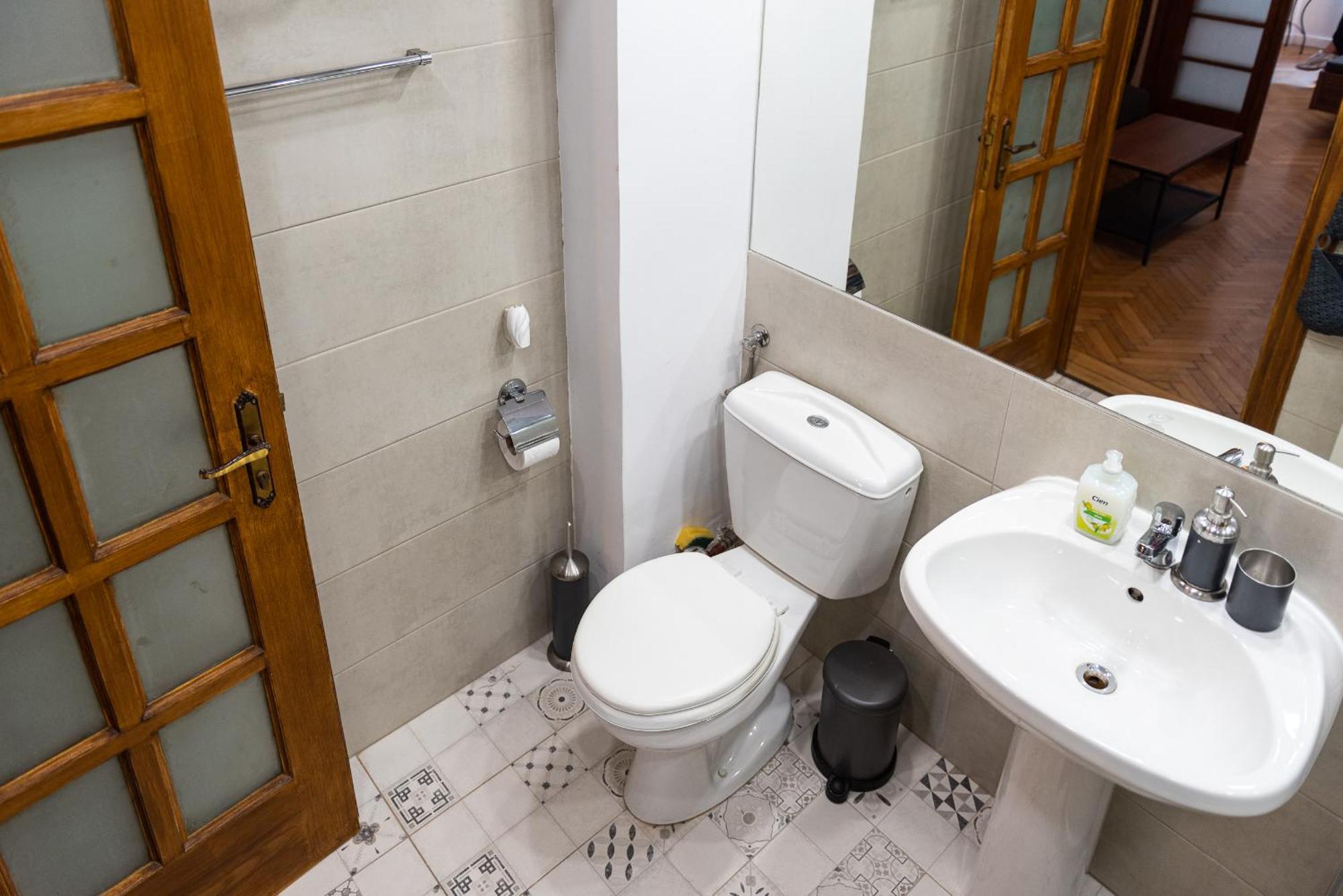 Heart Of Downtown 3 Rooms Apartment Self Check In Βουκουρέστι Εξωτερικό φωτογραφία